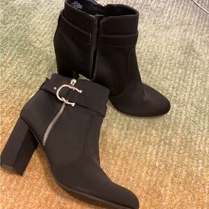 sexy boots with strap